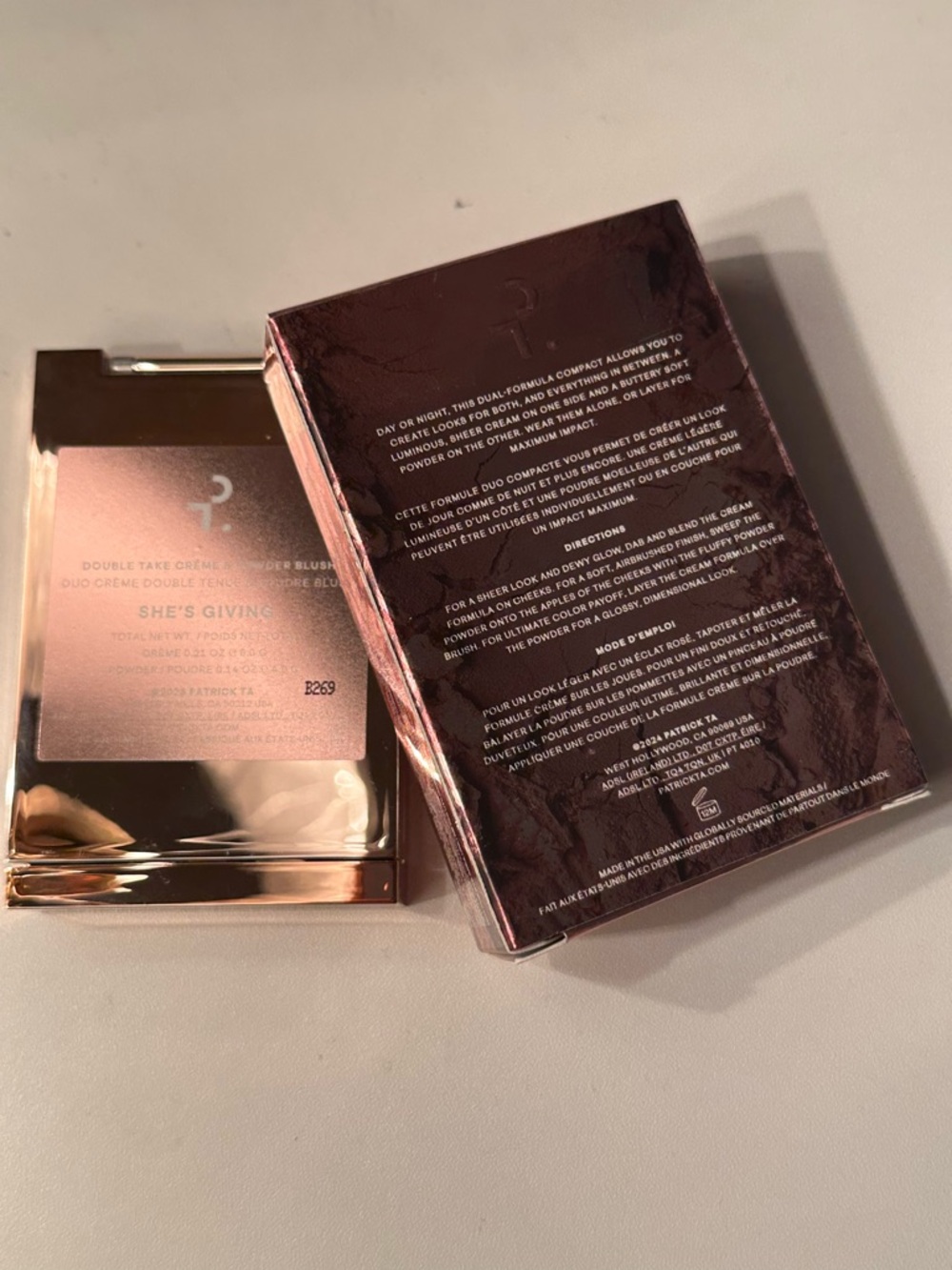 TWO Patrick Ta Mirror Finish Compact in Rose Gold - Picture 2 of 7